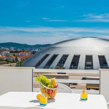Apartments Hiperion Zadar Bagian luar foto