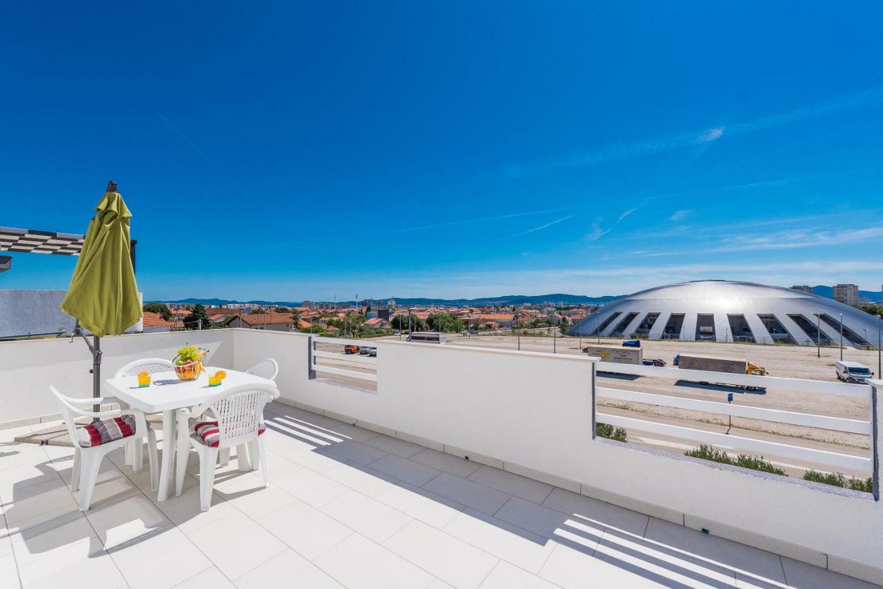 Apartments Hiperion Zadar Bagian luar foto